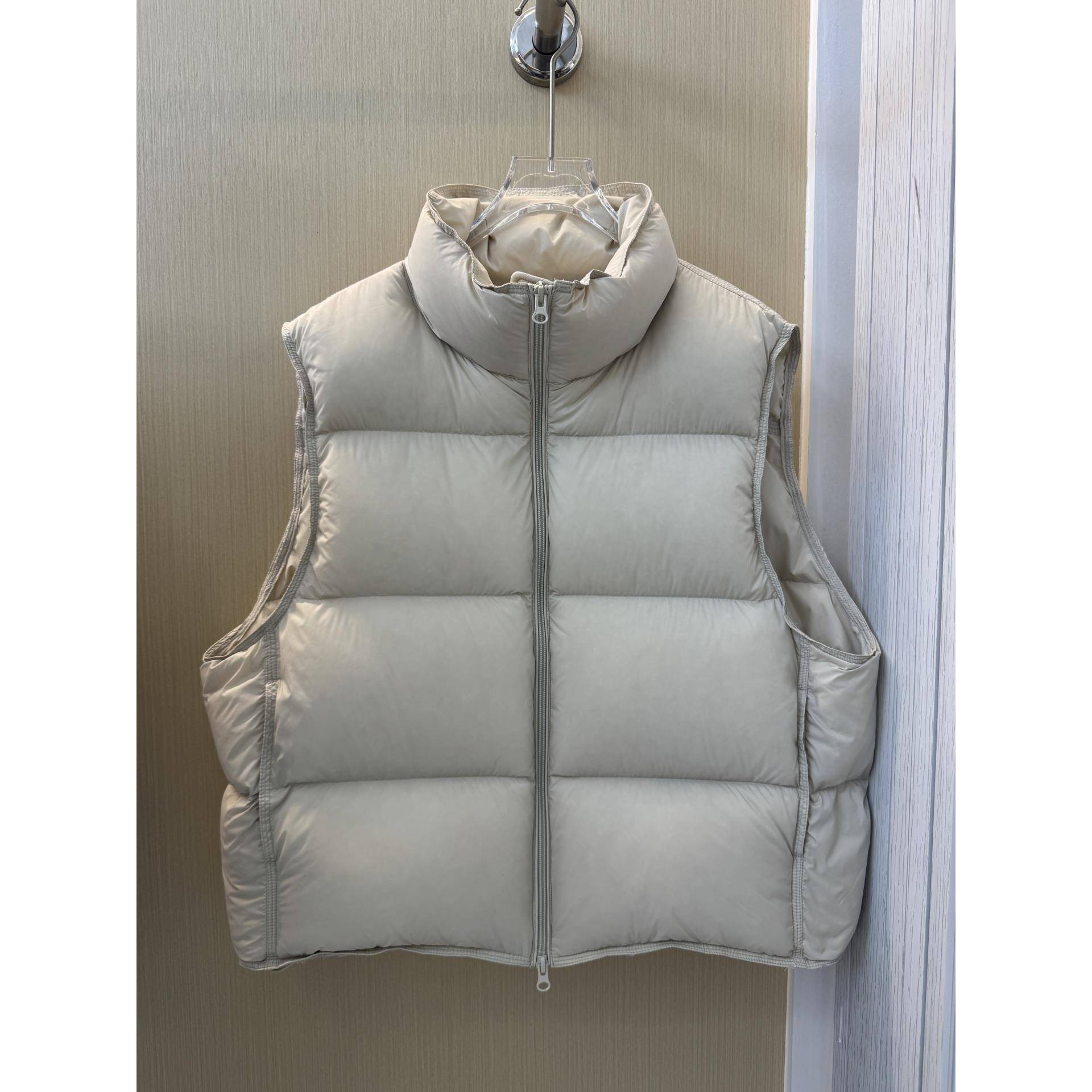 2025新款时尚立领羽绒马甲女短款加厚面包服马夹背心泡芙外套秋冬