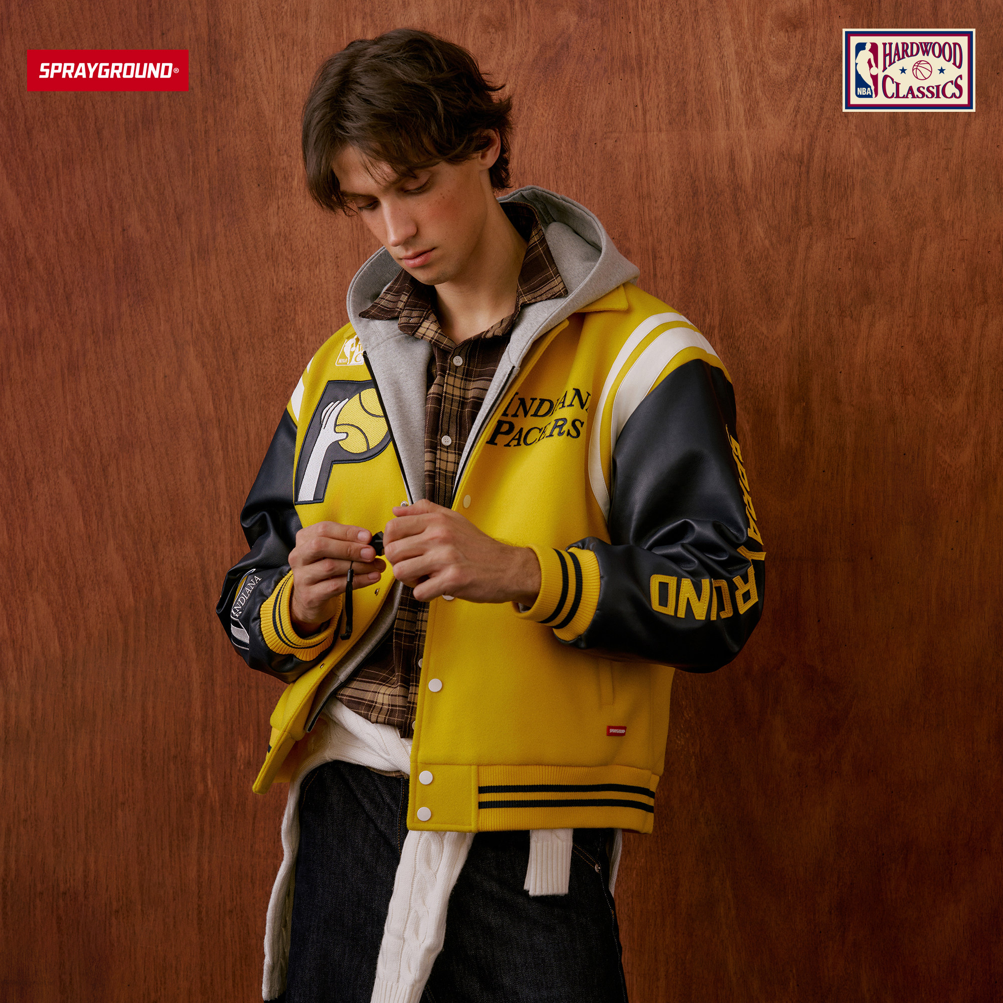 SPRAYGROUND | NBA HWC联名系列 步行者队复古黄黑拼色棒球服夹克