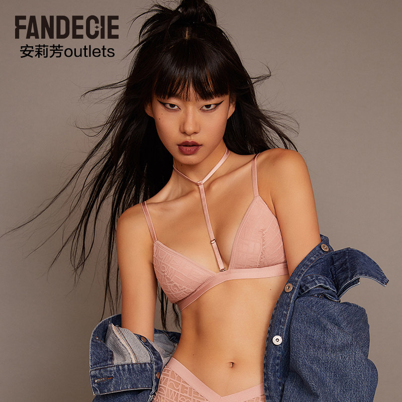 【三角杯】安莉芳官方奥莱芬狄诗字母蕾丝挂脖文胸无钢圈薄款内衣,女士内衣/男士内衣/家居服,文胸,淘宝优惠券,粉丝福利购,淘宝优惠卷