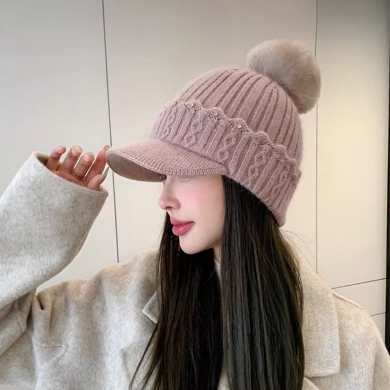 韩版毛球针织鸭舌帽子女冬季加厚保暖护耳毛线帽显脸小百搭棒球帽