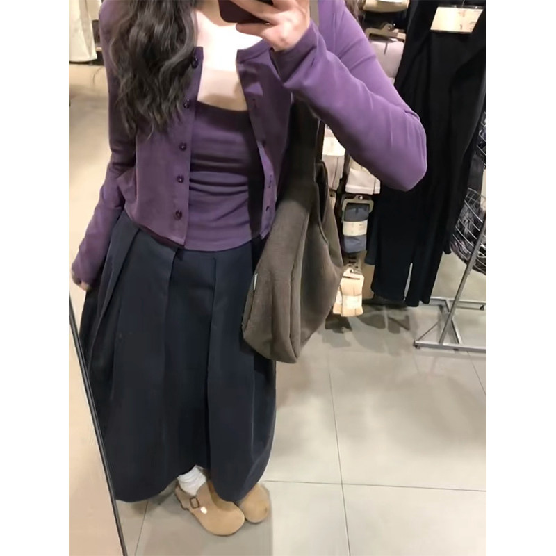 2026超火ootd穿搭一整套早春季女装紫色针织开衫吊带上衣两件套装