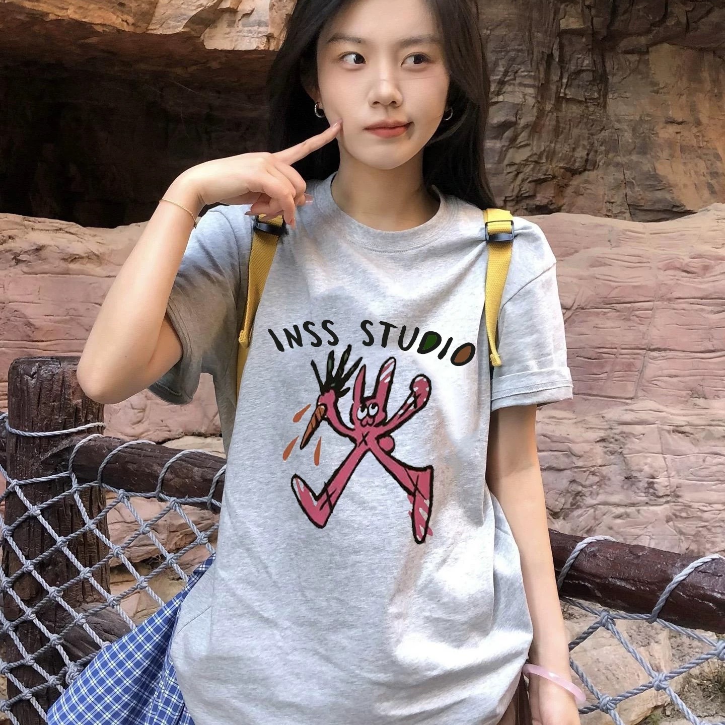 纯棉短袖T恤女2025新款爆款夏季灰色设计感美式高街宽松半袖上衣