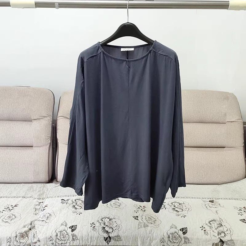 莱赛尔垂感宽松长袖蝙蝠型T恤