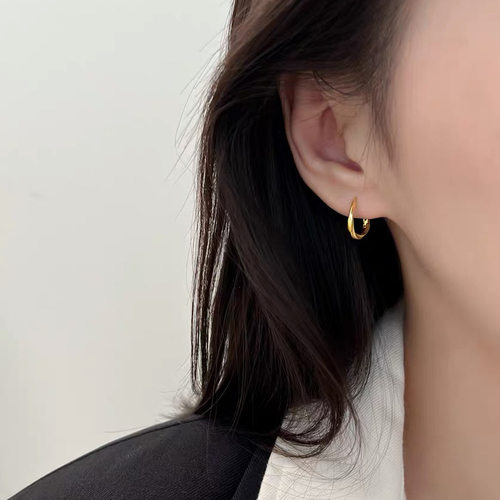 S999足银莫比乌斯简约素圈耳环