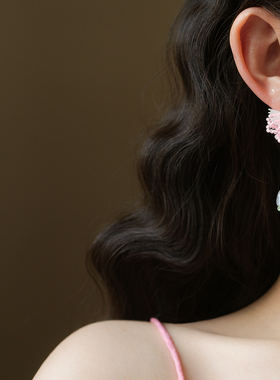 周里物|2025新款蝴蝶流苏耳环小众高级仙女气质紫色水晶耳坠饰品