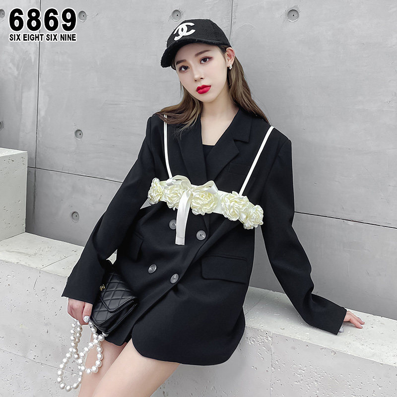 6869黑色西装女春季设计感小众韩版休闲百搭气质玫瑰拼接西服外套