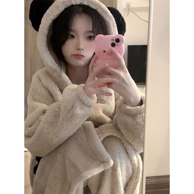 小熊珊瑚绒冬季睡衣女加绒加厚保暖法兰绒长款连帽睡袍家居服套装