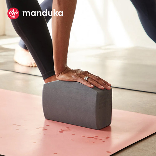 高密度瑜伽砖Manduka再生环保