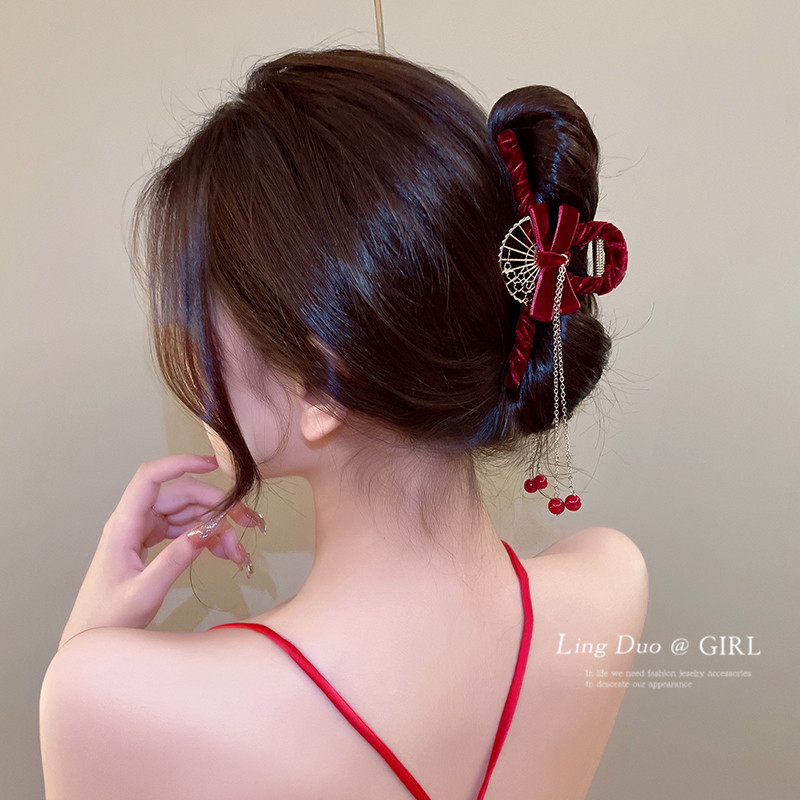 流苏扇子丝绒红色蝴蝶结抓夹旗袍汉服后脑勺发夹鲨鱼夹民族风发饰,饰品/流行首饰/时尚饰品新,发饰,淘宝优惠券,粉丝福利购,淘宝优惠卷