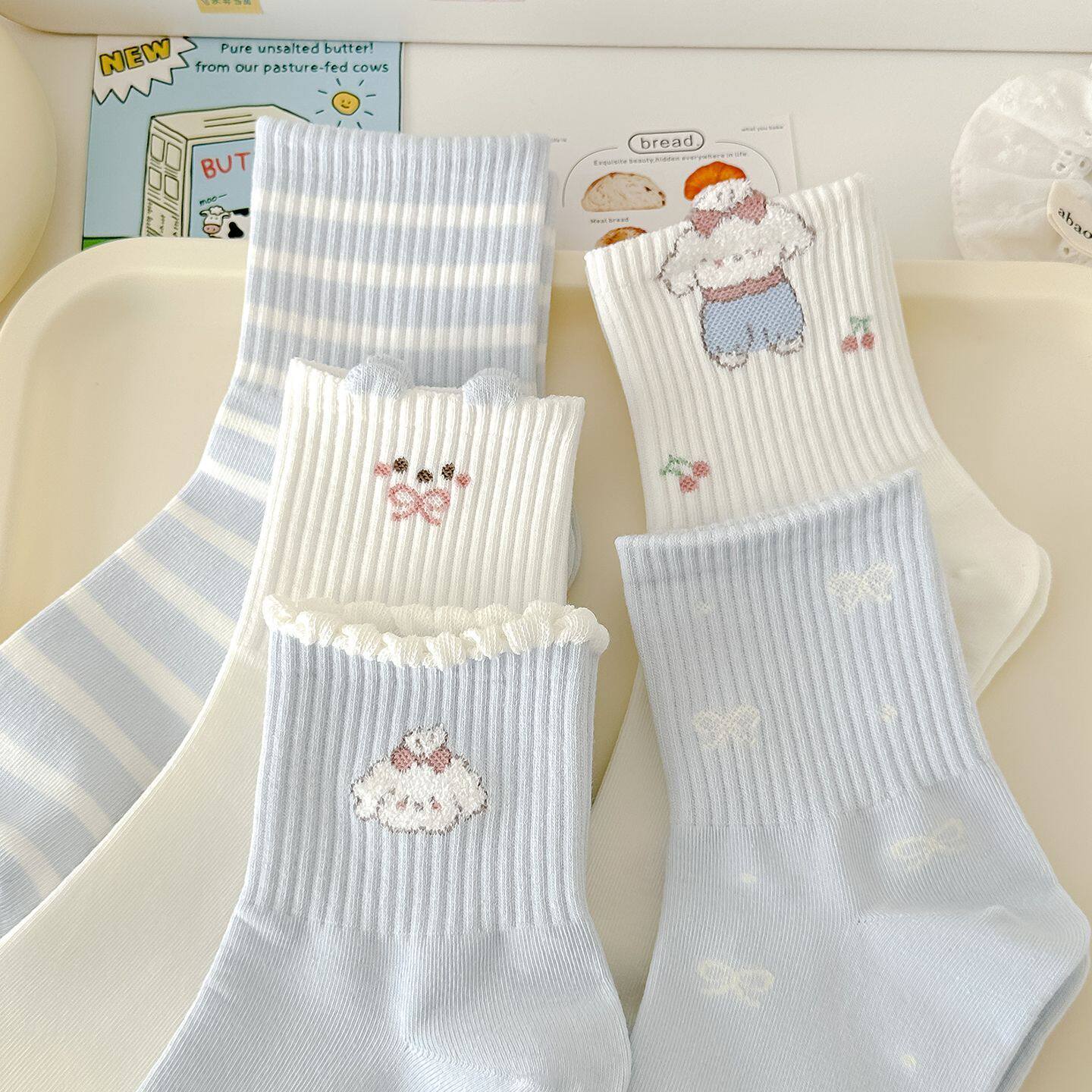 儿童袜子卡通秋冬款百搭中大童蓝色小狗女童中筒秋冬学生运动短袜