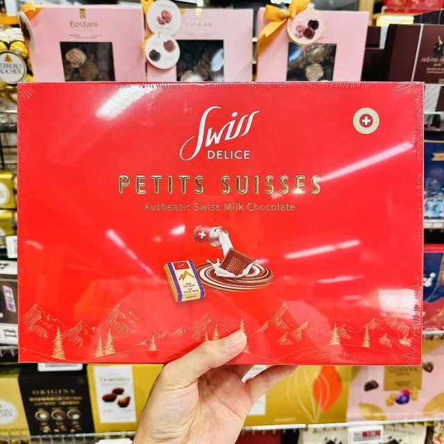 ole精品超市狄妮诗SwissDelice牛奶巧克力制品198g(36片)