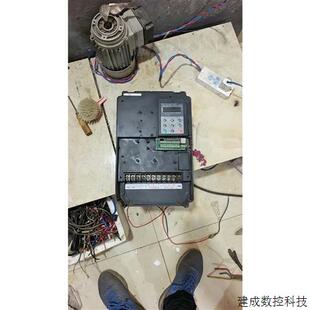 议价嘉乐变频器11kw成色如图功能完好,缺个上盖,合适的拍
