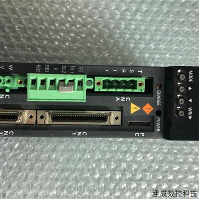 议价山洋伺服驱动器 RS1E01AT