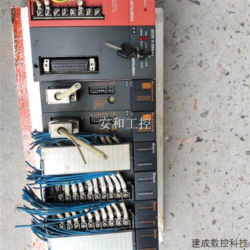 议价三菱PLCA1S61PN一个,A1SHCPU一个,A1SJ