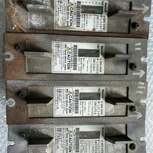 议价伺服驱动器W-L01170 W-L01146 W-L00954 W-L00957