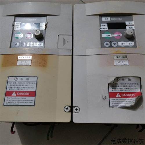 议价东芝变频器 VF-S7 2.2KW 220V VFS7-2022P 现货