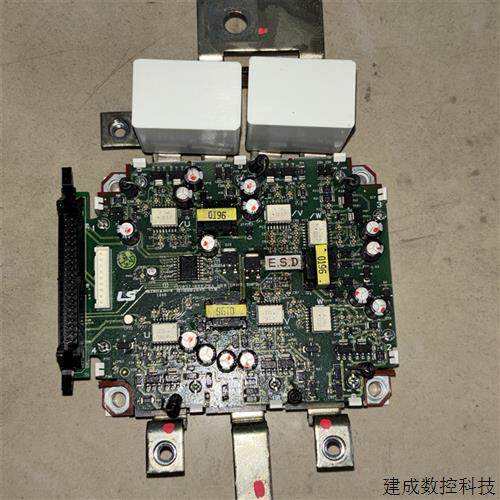 议价SV037-055IP5A NEW DRIVE SMPS   10110002646  SKIM400GD126