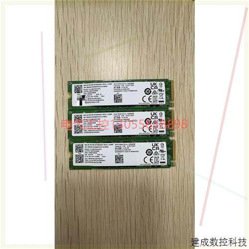 议价建新CA3-8D512G CL4-4D1024G适用笔