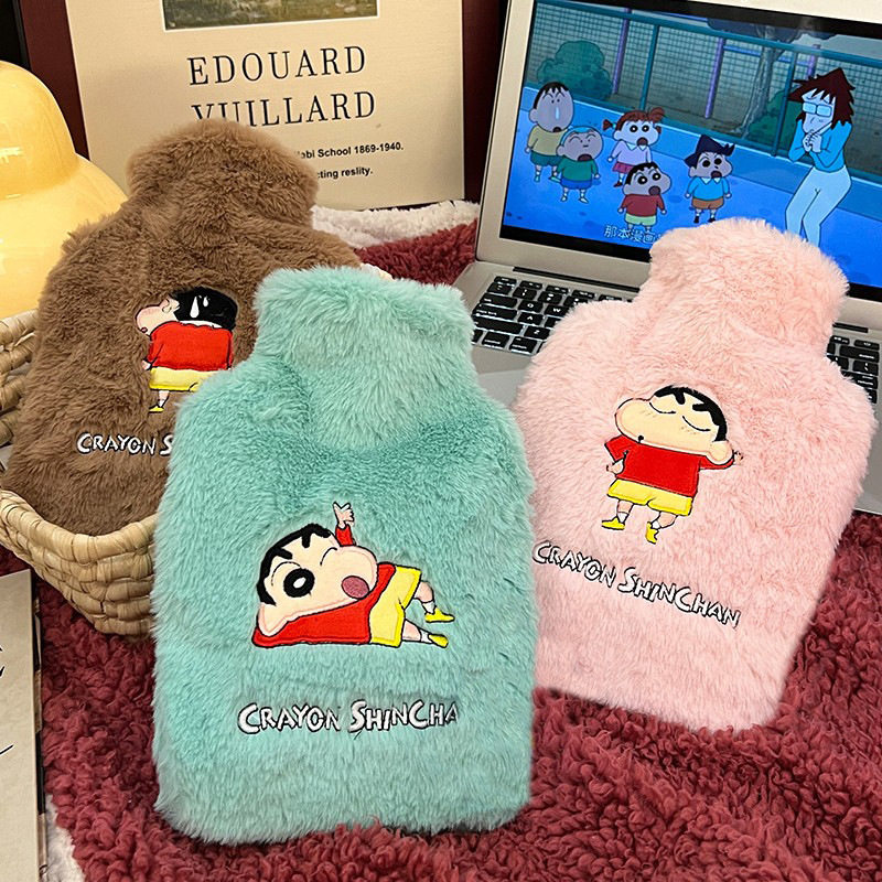 卡通蜡笔小新热水袋ins新款毛绒可爱学生暖水袋批发可拆卸暖手袋