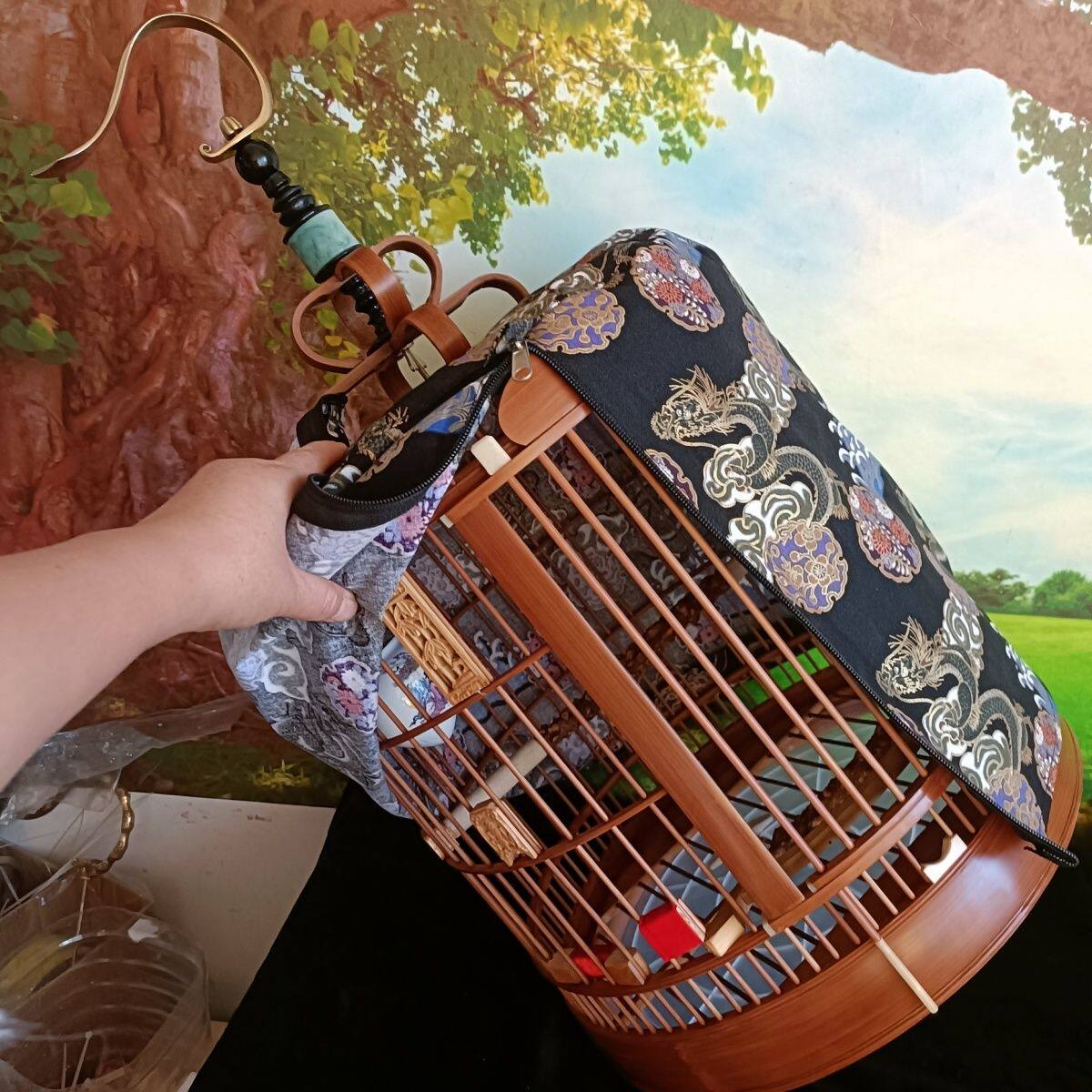带月牙底川笼带内顶和门花老竹四川笼画眉鸟笼八哥竹制 泡油鸟笼