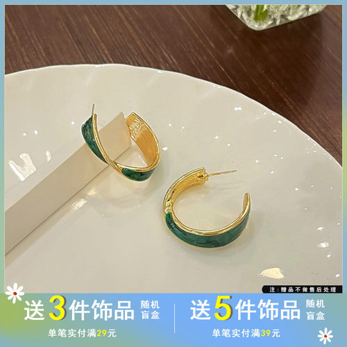 复古港风气质滴油C字耳钉