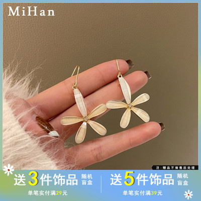 韩国仙气山茶花耳环2022年新款潮
