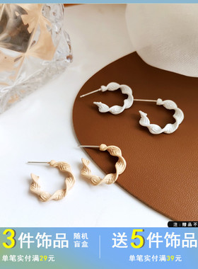 S925银针麻花C字小巧耳钉2021年新款潮耳环女小众设计感耳饰品388