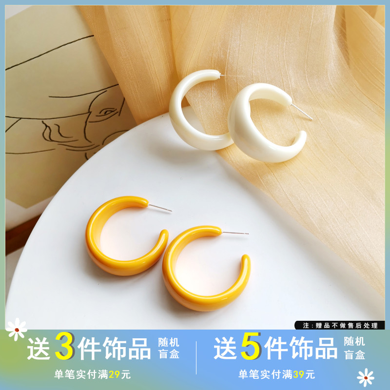 S925银针复古港风C字耳钉女夏季小清新时尚耳圈气质新潮耳饰品333