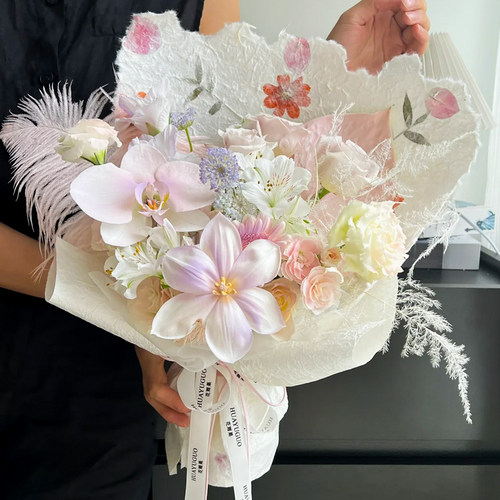 植物花草东巴纸花束包装纸高级感