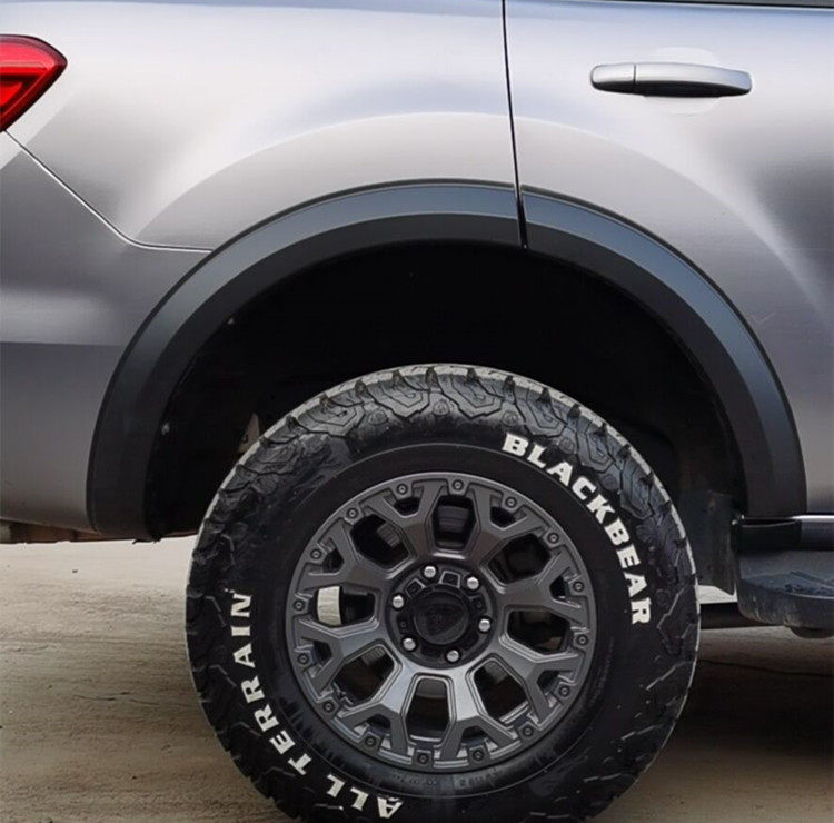 适用于15-21年福特撼路者改装猛禽款轮眉加宽挡泥板轮拱装饰轮眉