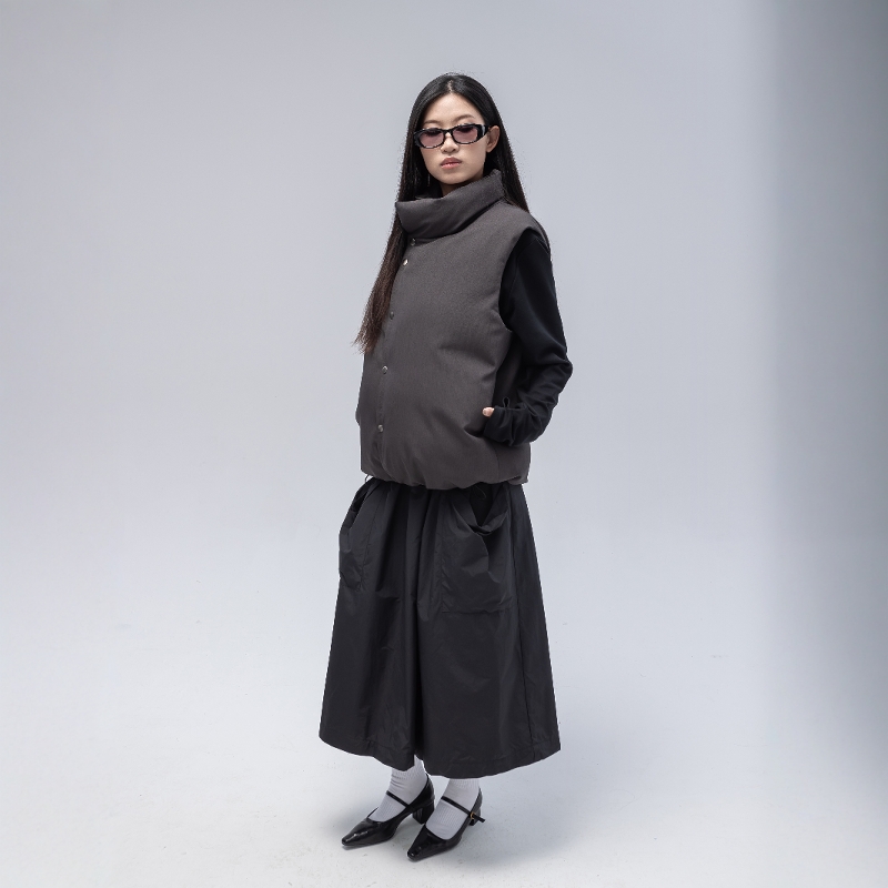 90白鸭绒双排扣羽绒服马甲