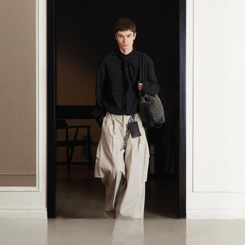 宽松裁剪洗水百搭长裤牛仔裤