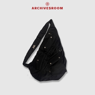 Without Me/ArchivesRoom 多口袋挎包弓箭包户外大容量防泼水单肩