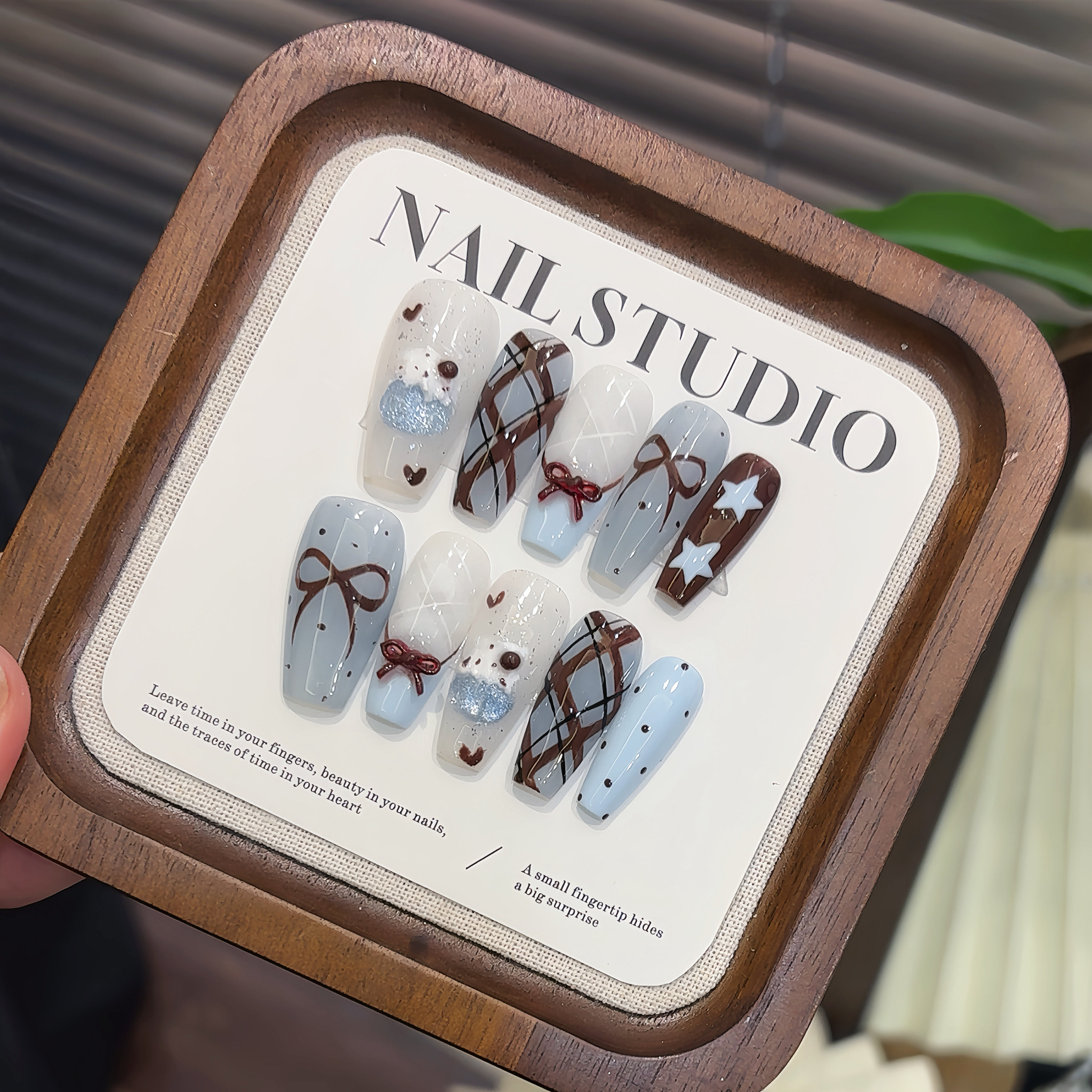 纯手工【海盐巧克力】可爱蛋糕浮雕蓝咖啡色格纹蝴蝶结穿戴甲,彩妆/香水/美妆工具,穿戴甲/甲片,淘宝优惠券,粉丝福利购,淘宝优惠卷