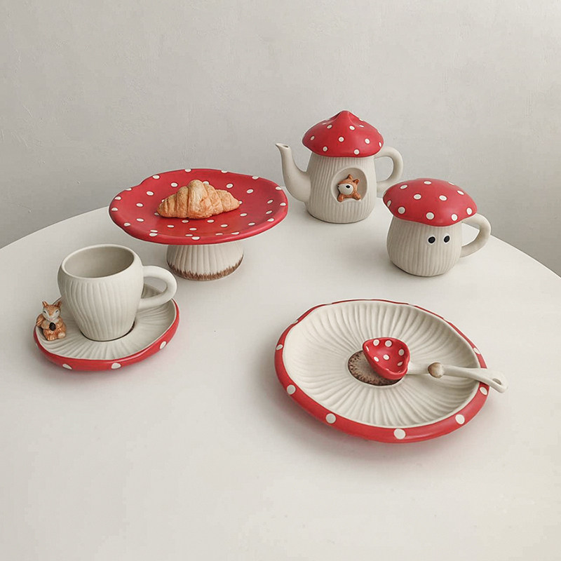LIVETAI 高颜值下午花茶壶水壶杯碟点心盘子红蘑菇耐高温陶瓷餐具