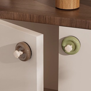 吸盘柜门把手免打孔推拉门厨房移门扶把手冰箱抽屉拉手开柜门神器