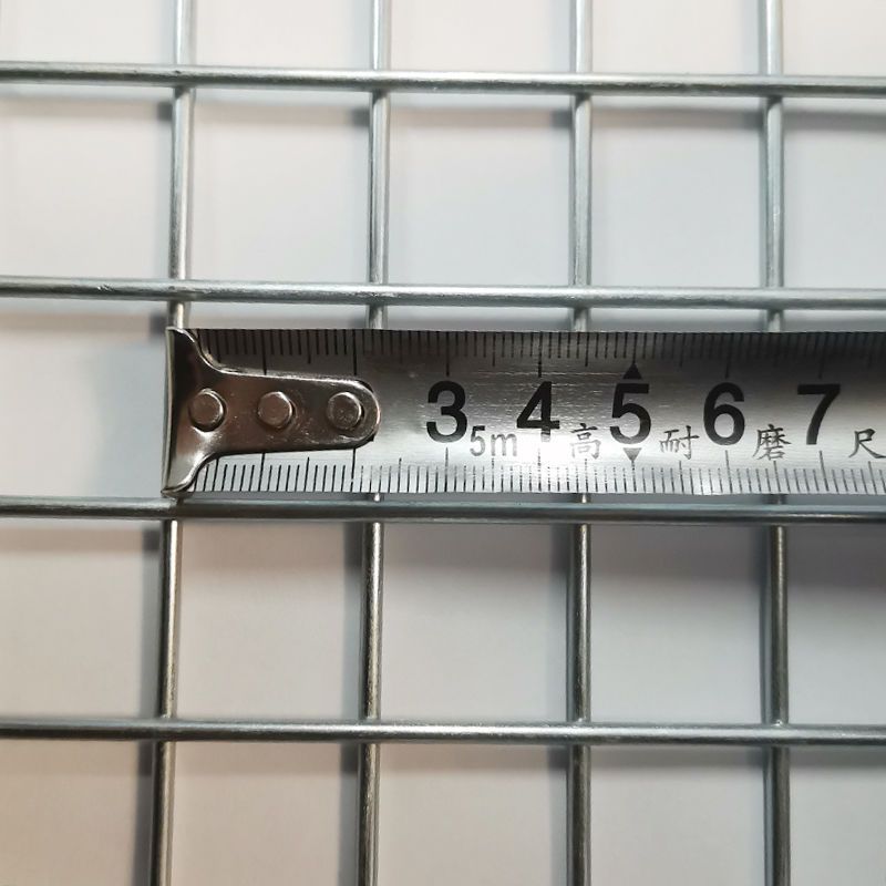 镀锌铁丝网片小孔建筑网格加粗狗笼子养殖隔离防护网电焊钢丝围栏