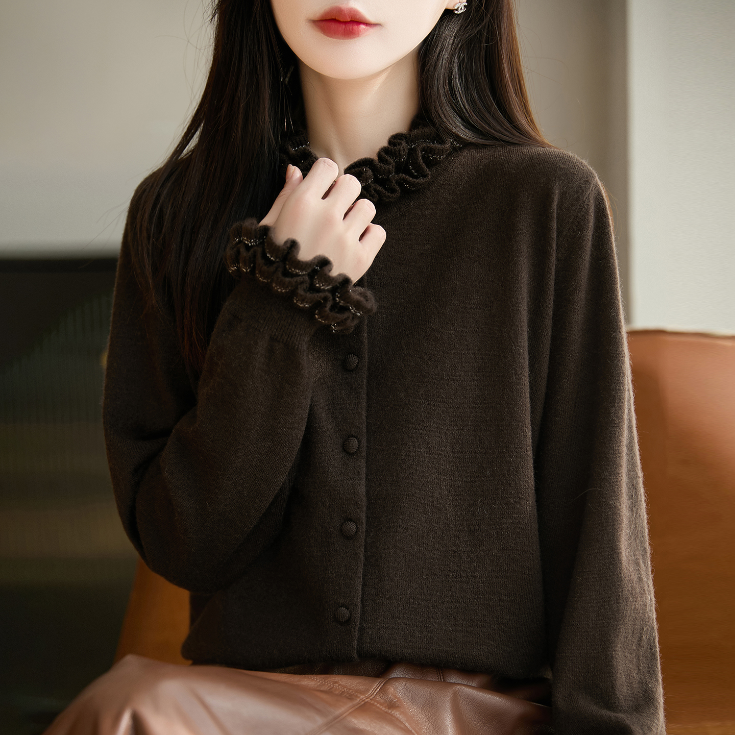 小香风木耳边针织开衫女