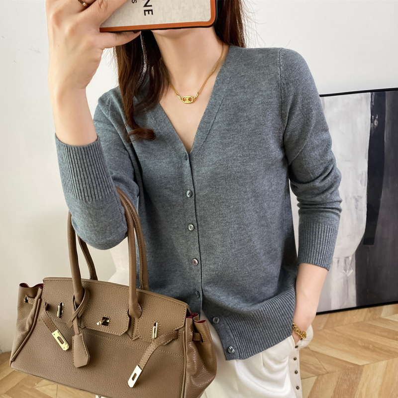 气质V领针织开衫外套女外搭长袖2023春款纯色打底小毛衫百搭外穿