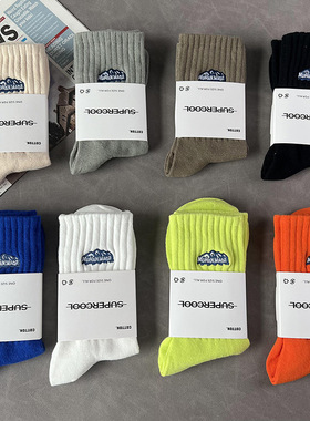 雪山秋冬袜子加厚克莱因蓝余文乐中筒袜黑白男女袜运动长袜百搭潮