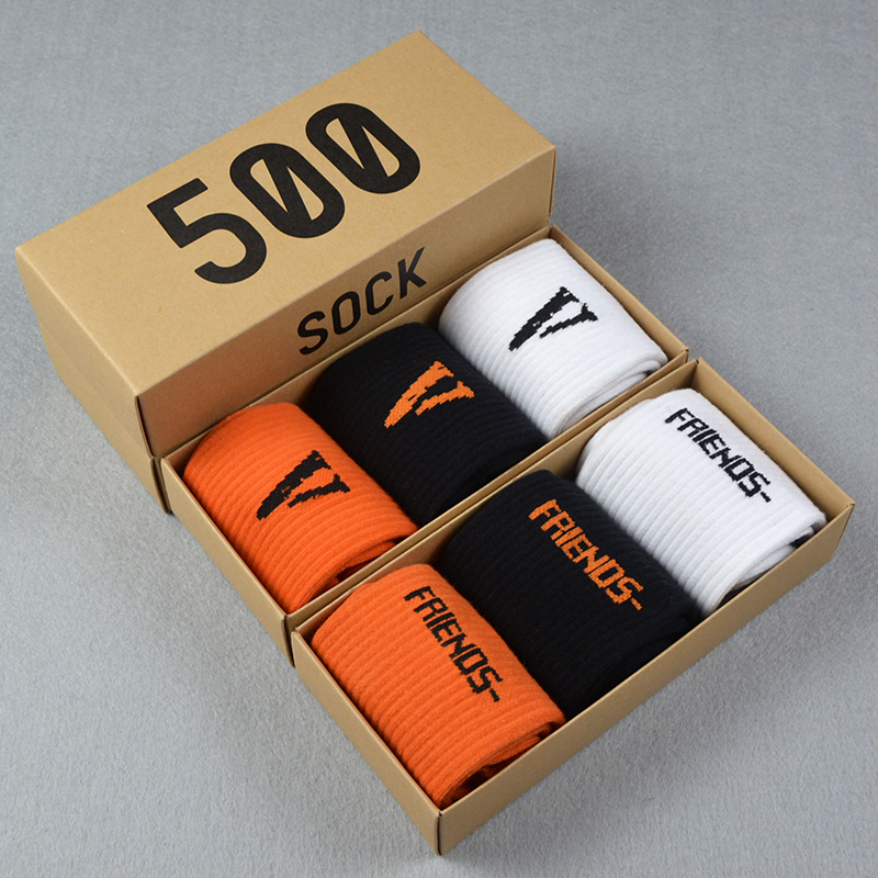 tainear吸湿排汗男女中筒袜字母