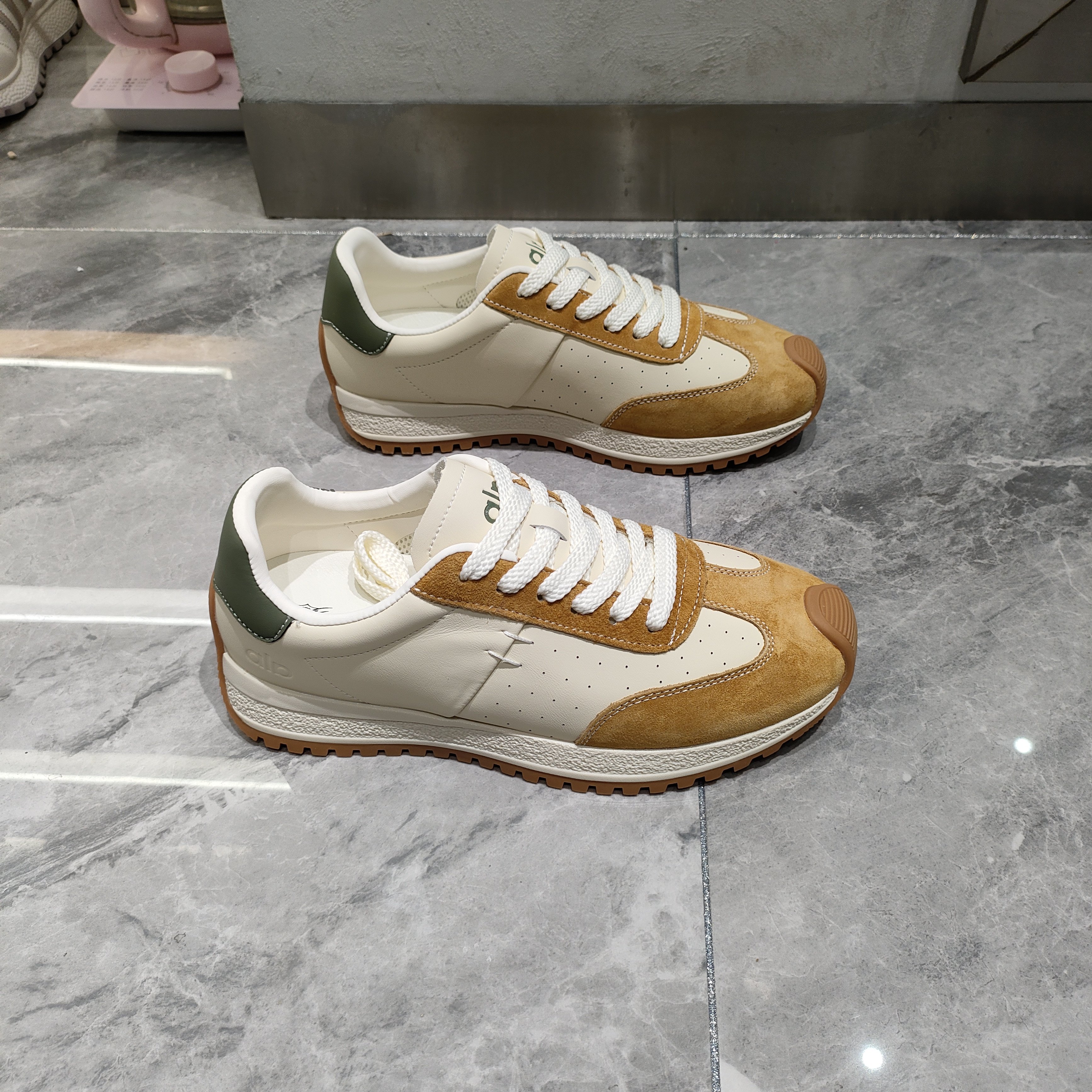 男鞋2026春夏新款拼色欧货网红爆款防滑耐磨阿甘鞋软底透吸汗百搭,流行男鞋,德训鞋,淘宝优惠券,粉丝福利购,淘宝优惠卷