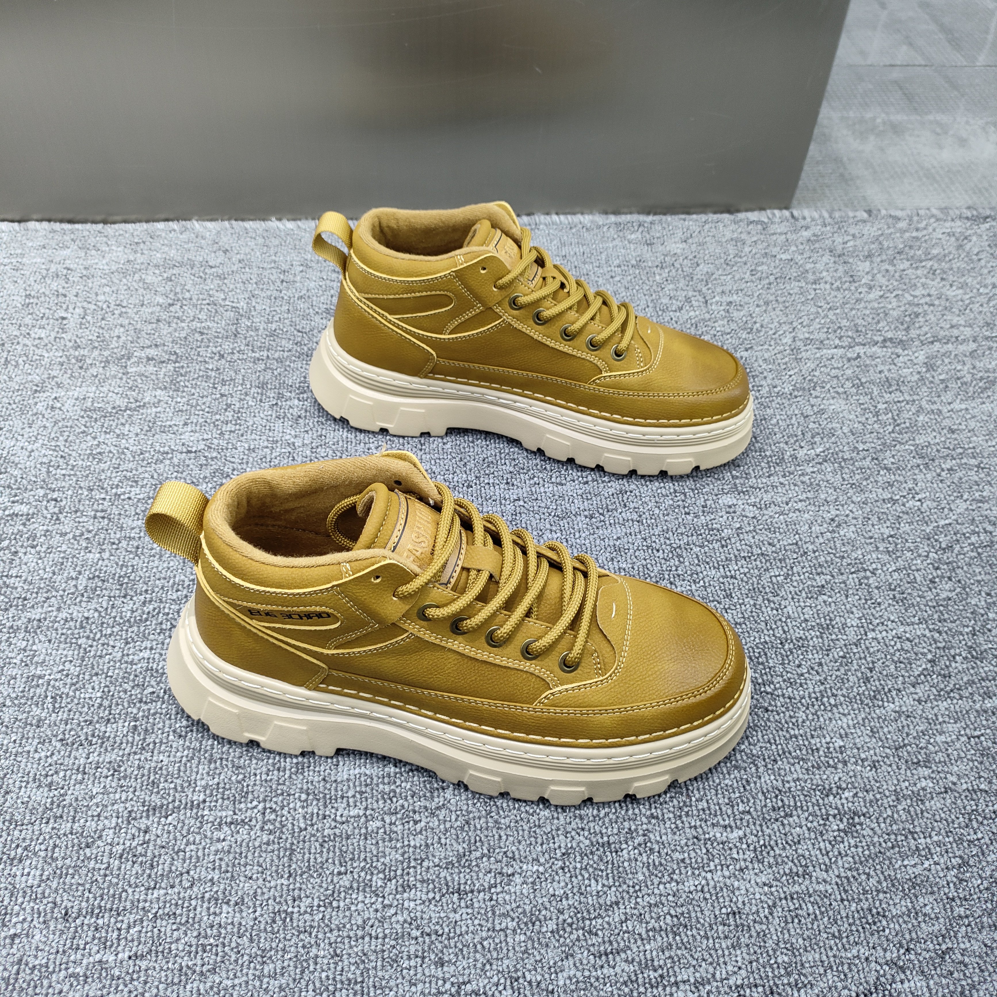 马丁靴男鞋2025秋冬新款时尚潮流高帮厚底增高英伦风工装靴子百搭,流行男鞋,马丁靴,淘宝优惠券,粉丝福利购,淘宝优惠卷