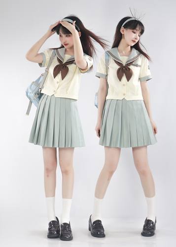 仲春二四水手服薄荷生巧
