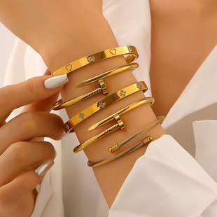 跨境不锈钢金色手镯套装镶钻钉子小蛮腰四叶草手镯gold bangles