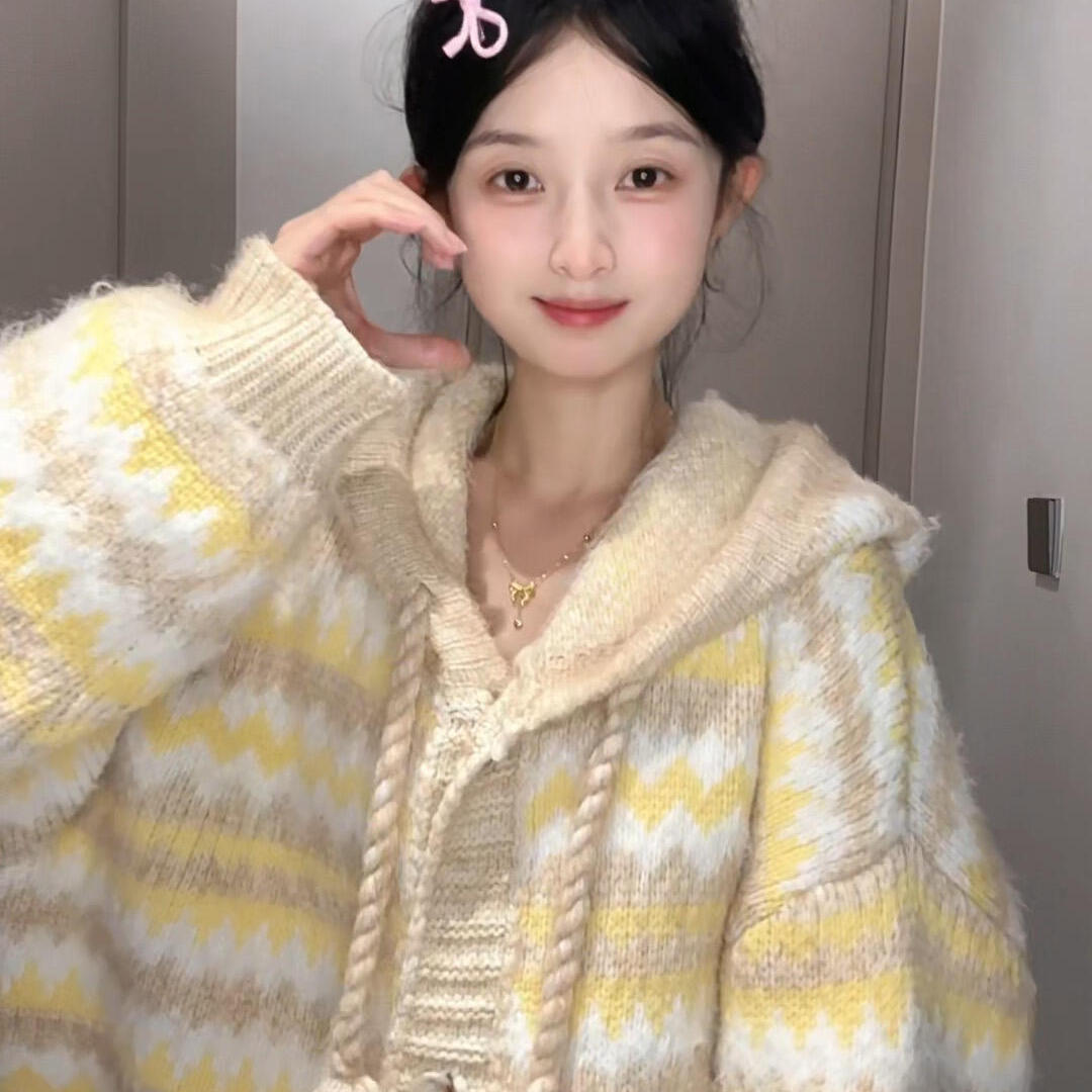 黄色拼色连帽毛衣外套女2025新款秋冬加厚宽松慵懒风针织开衫上衣