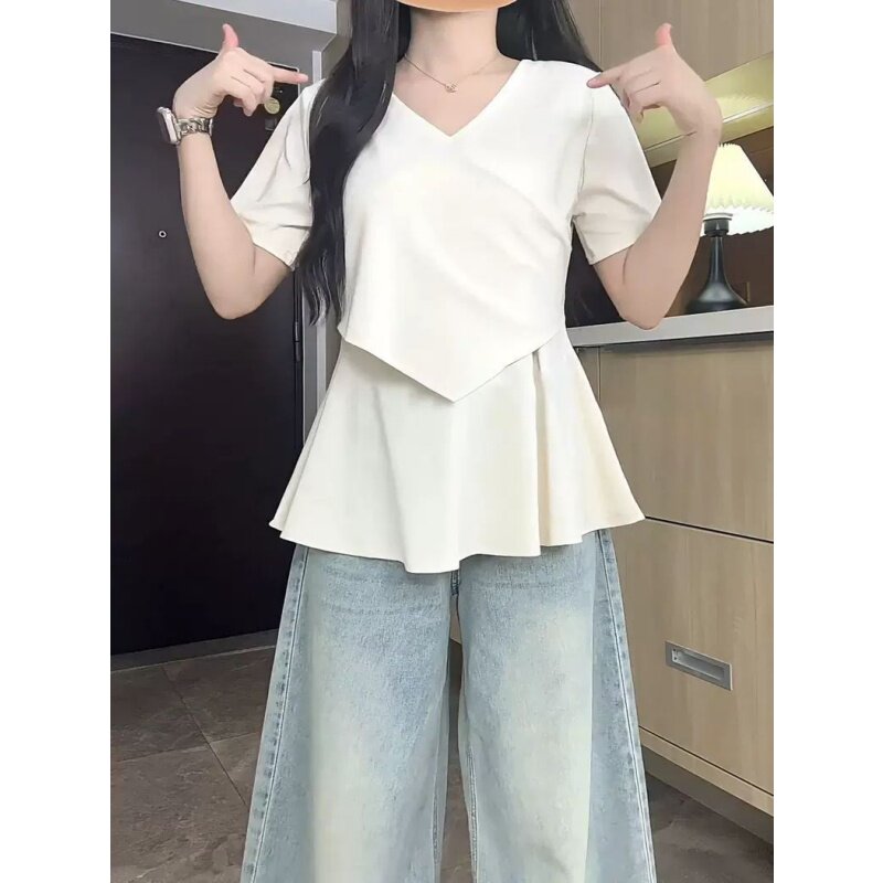 特大码300斤遮肚显瘦V领T恤图片