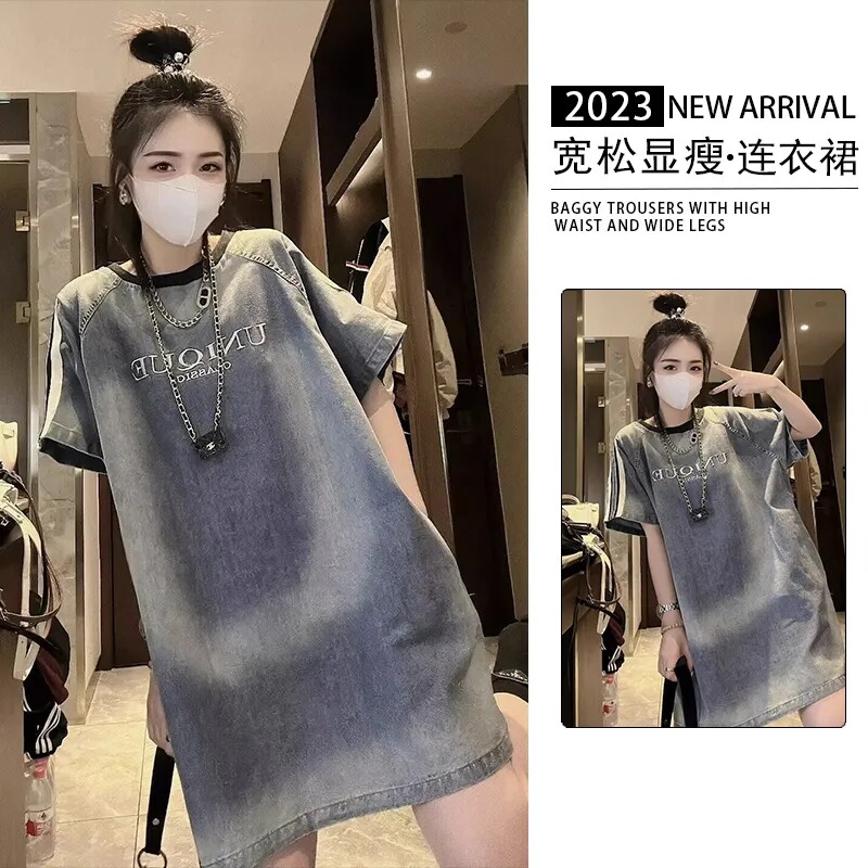 胖mm大码300斤欧货刺绣复古牛仔连衣裙女夏季新款宽松短袖t恤裙子