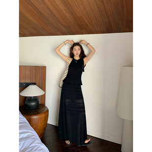 女高腰长裙两件套 镂空莱赛尔半身裙套装 辰米范 挂脖背心吊带上衣