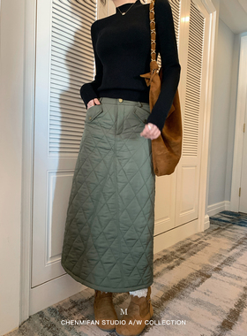 辰米范 尼斯周末 军绿色菱格夹棉半身裙女复古工装风保暖直筒长裙